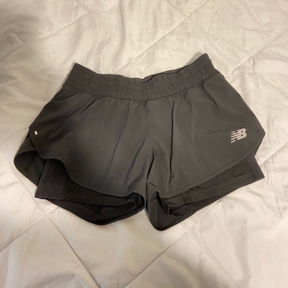 New balance athletic shorts size small